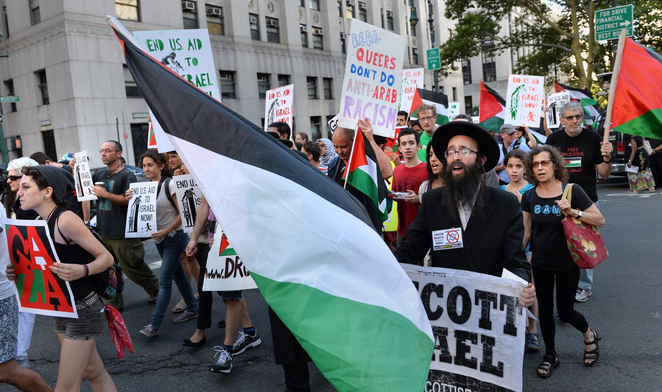 El apoyo de los estadounidenses a Israel ha caído con fuerza, según un sondeo del NYT