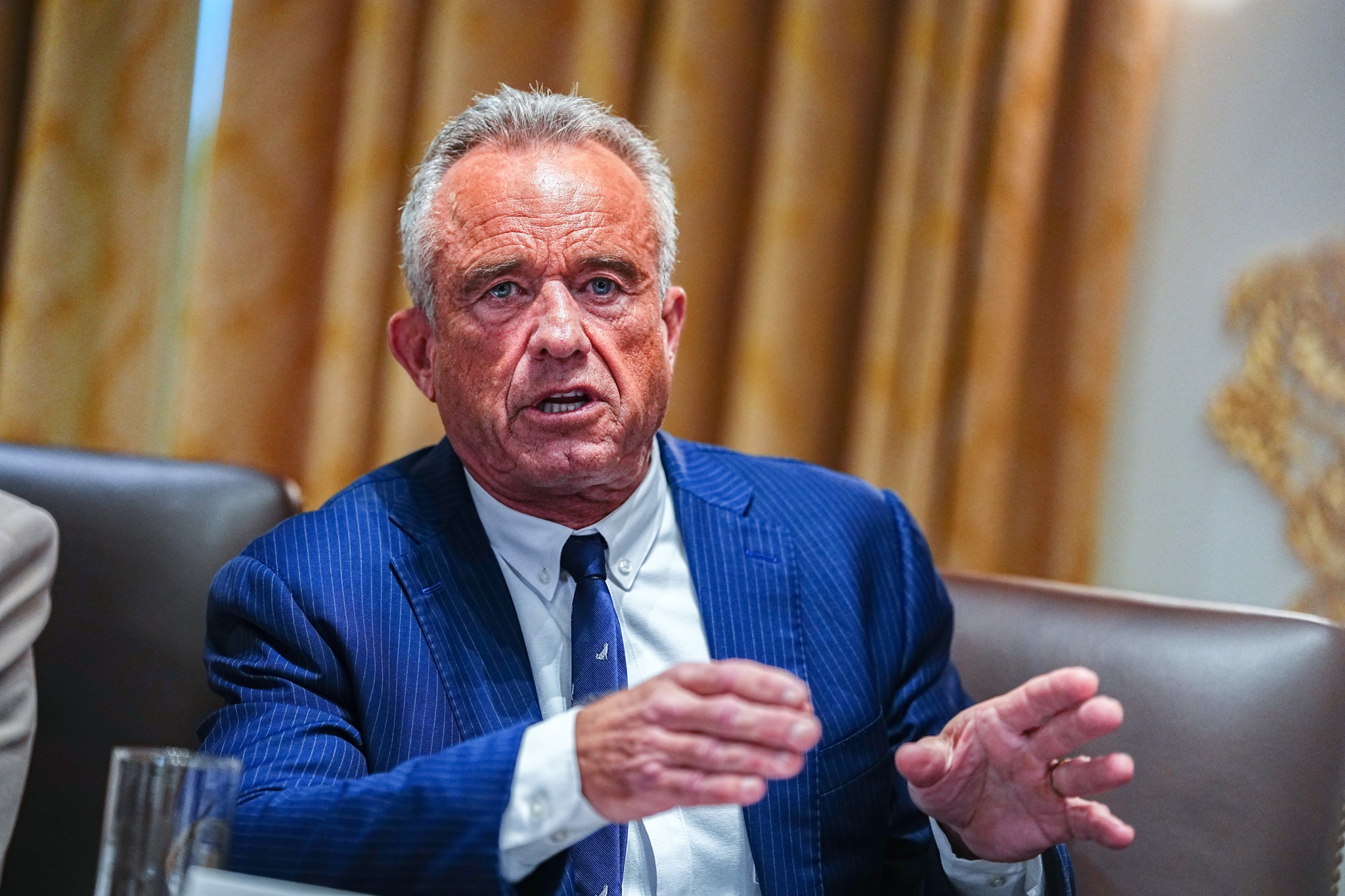 Autoridades sanitarias EEUU advierten sobre “peligro” de RFK Jr como secretario de Salud