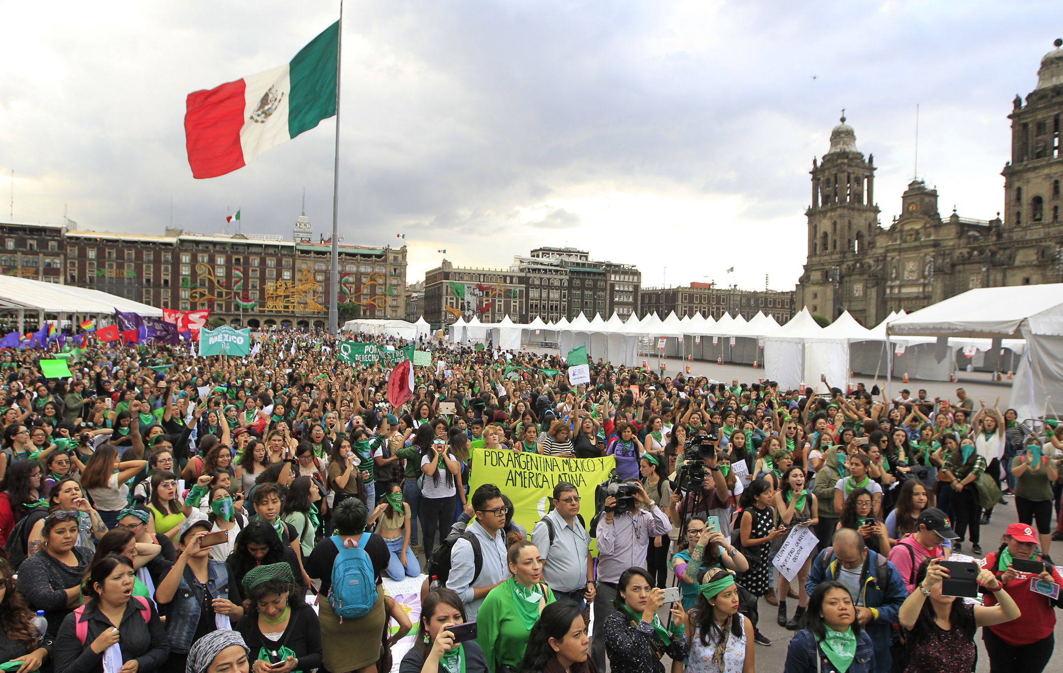 Colectivos exigen “reforma” para la despenalización total del aborto voluntario en México