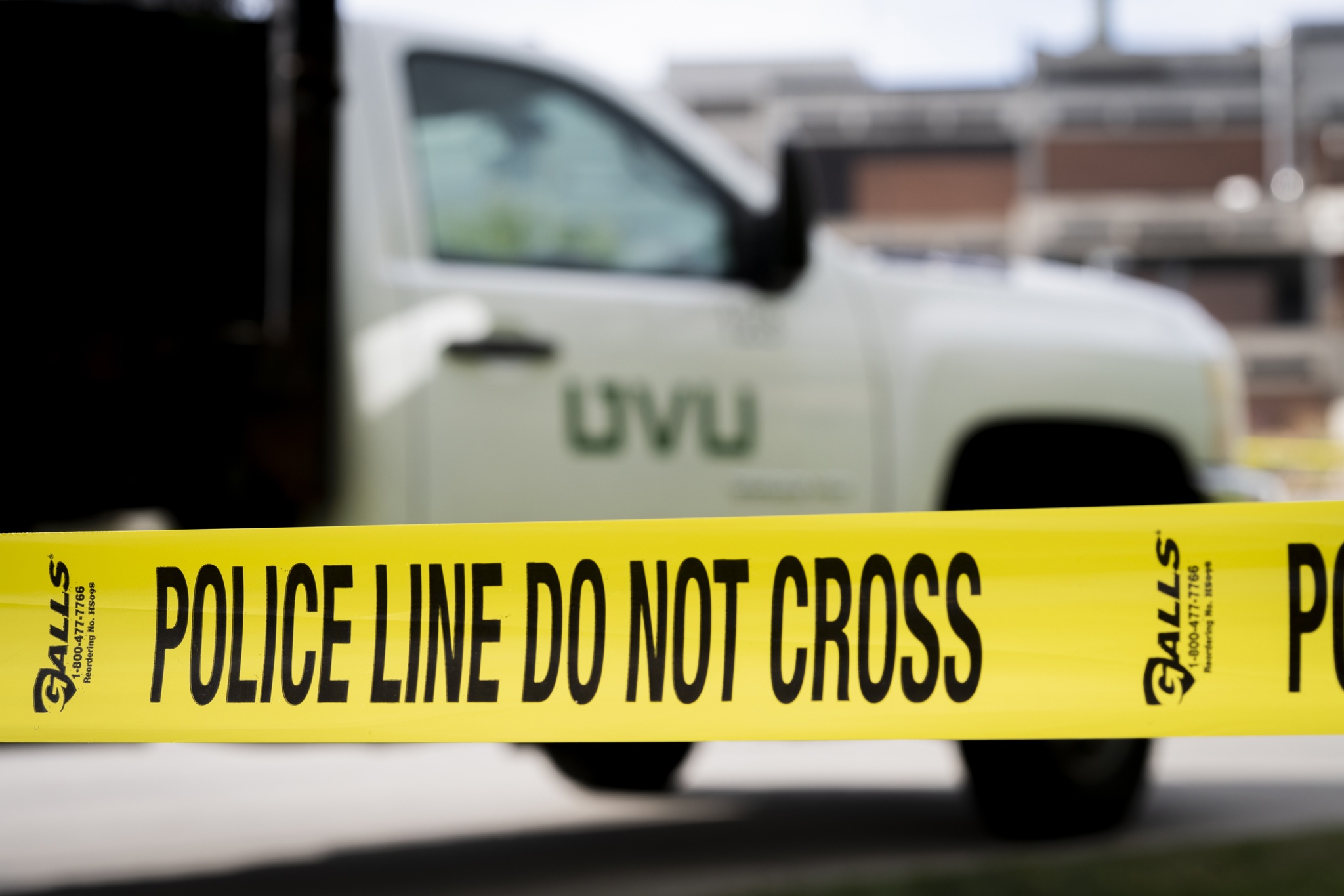 El asesino de Charlie Kirk disparó desde un tejado y se escondió en un vecindario cercano