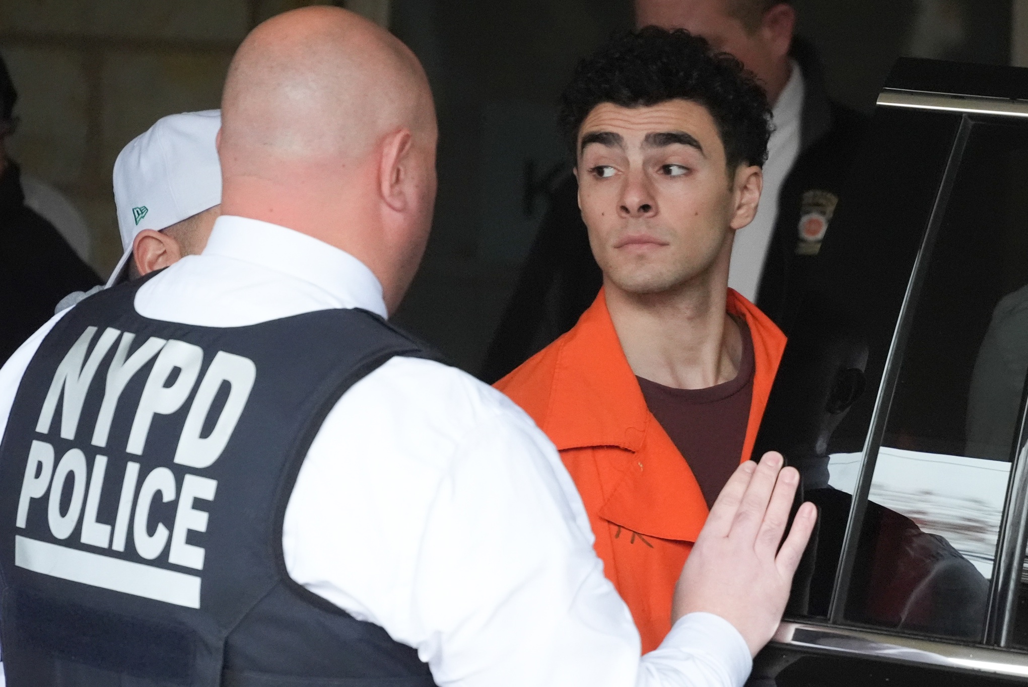 Luigi Mangione podría haber inspirado al asesino de la sede de la NFL, según la Fiscalía