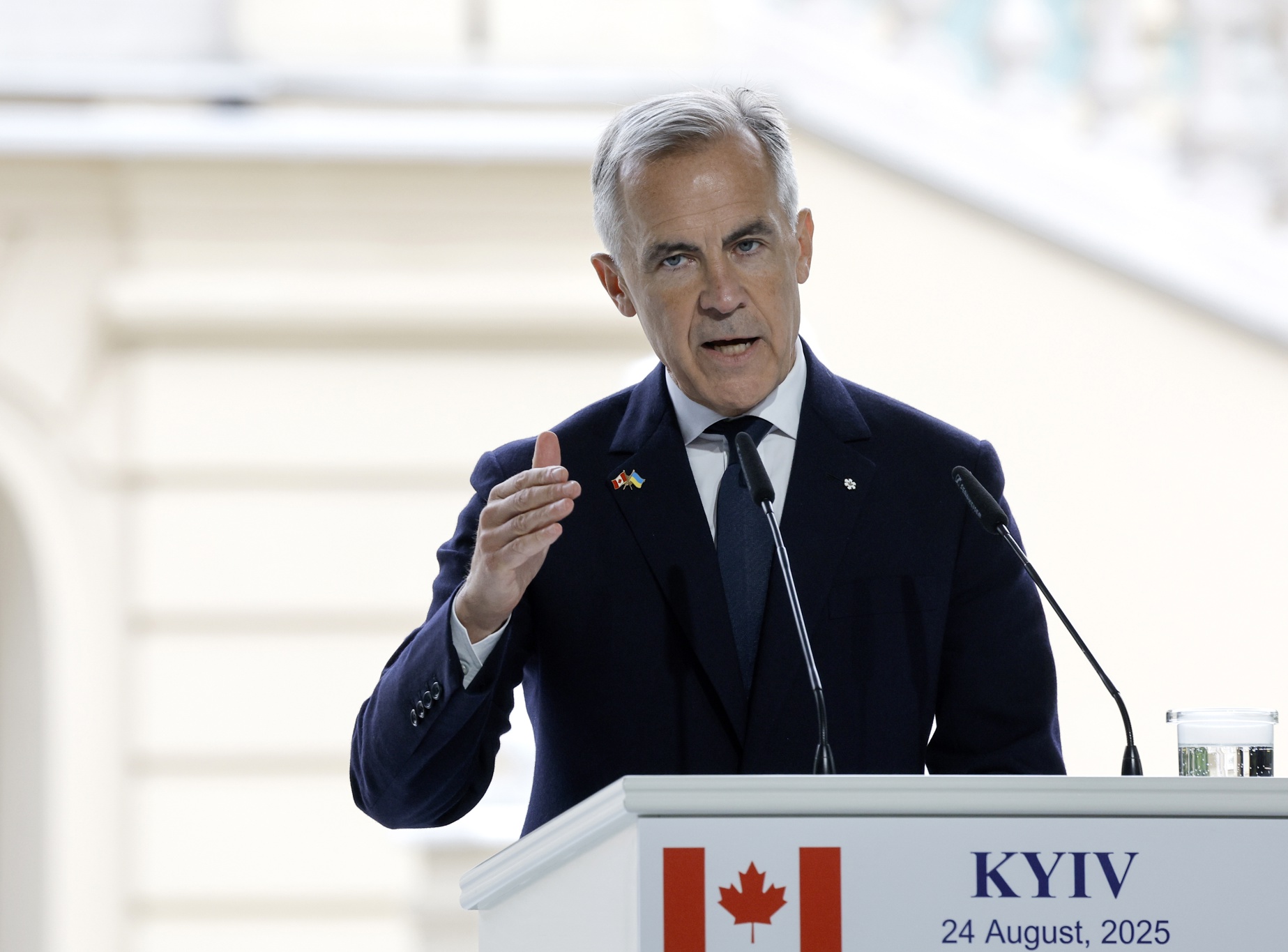 Canadá reduce de forma dramática el número de extranjeros que acepta en el país