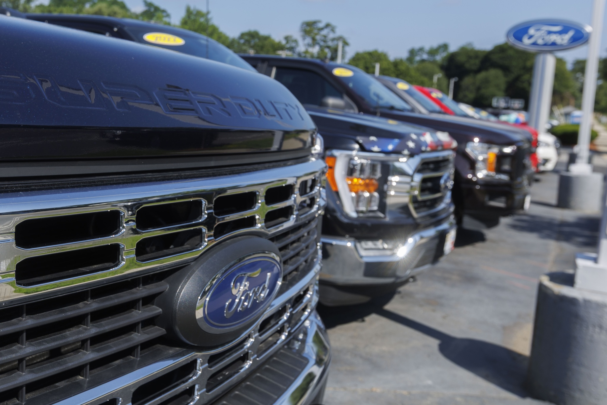 Las ventas de Ford en EE.UU. crecieron un 3,9 % en agosto gracias a los eléctricos