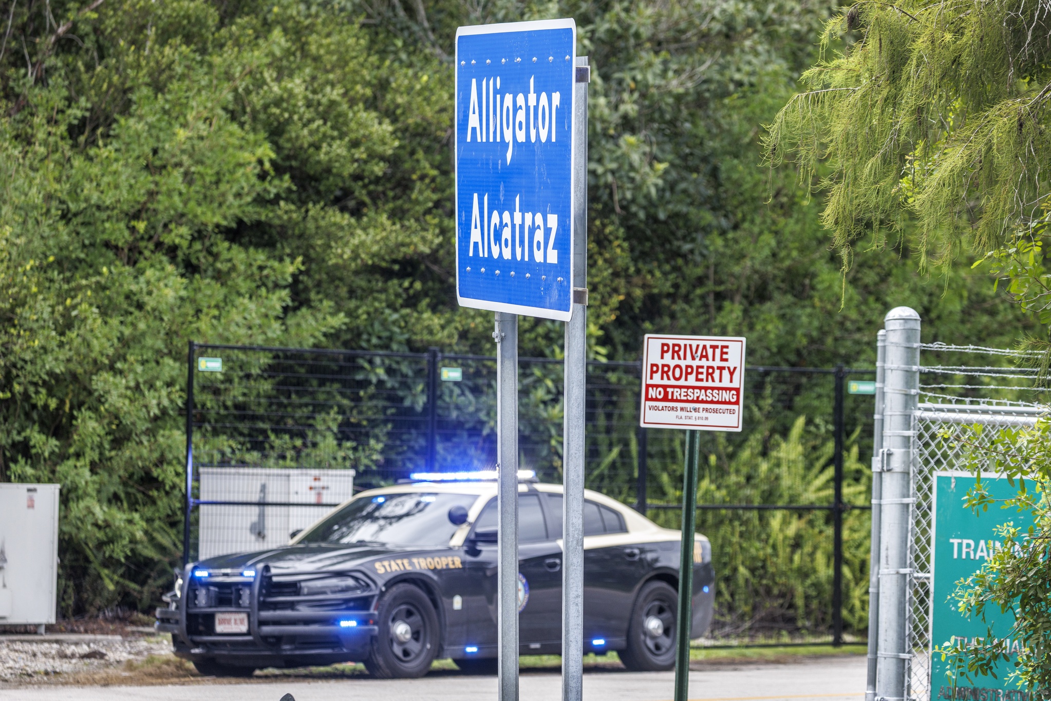 Ambientalistas avisan que persiste su batalla contra Alligator Alcatraz pese a nueva orden