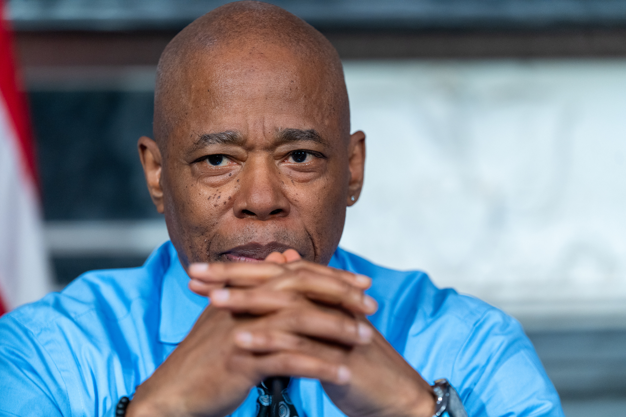 Alcalde de Nueva York se une a demanda por fondos para seguridad pública