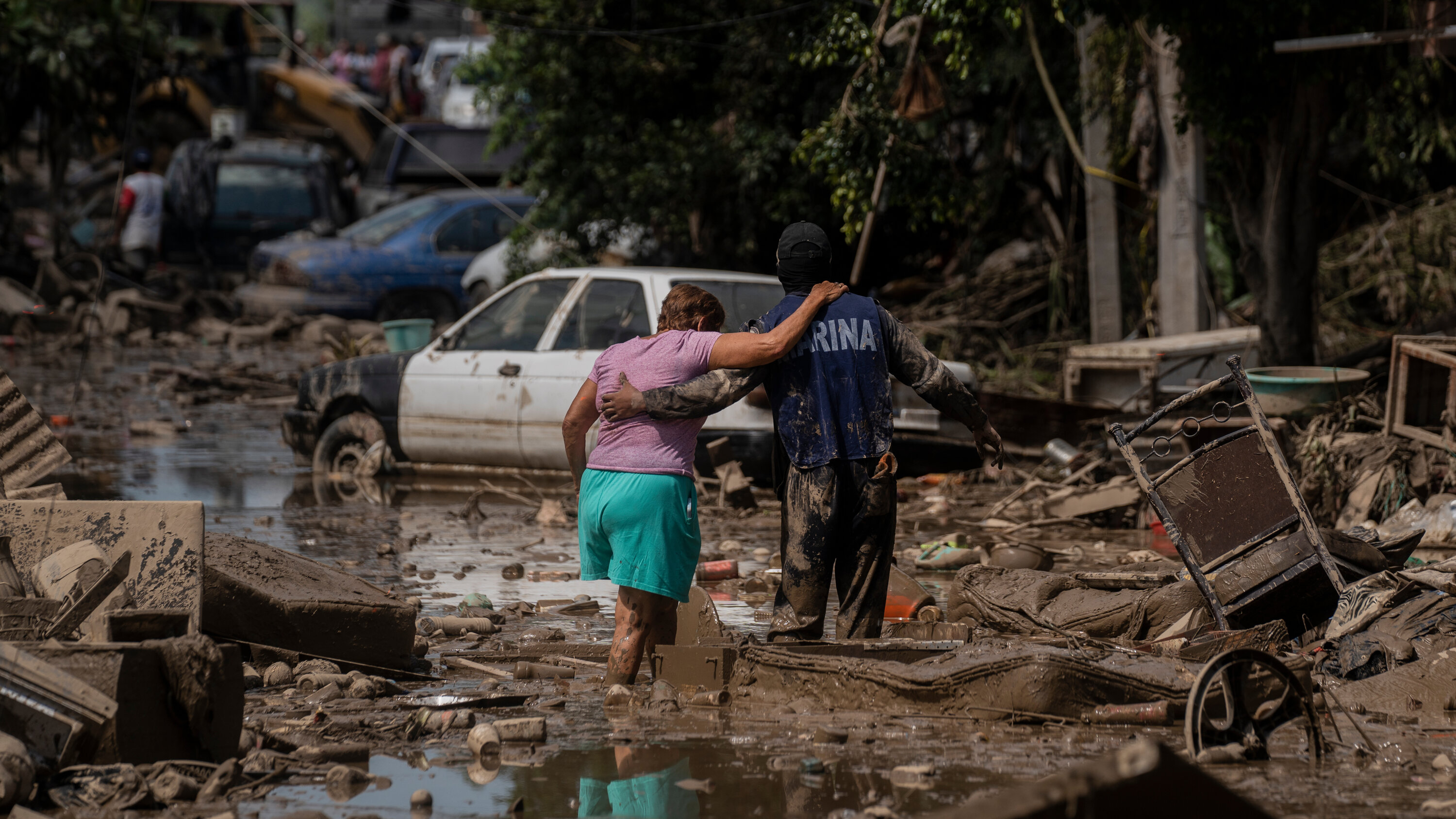 México confirma que son 70 los muertos que dejan las catastróficas lluvias e inundaciones