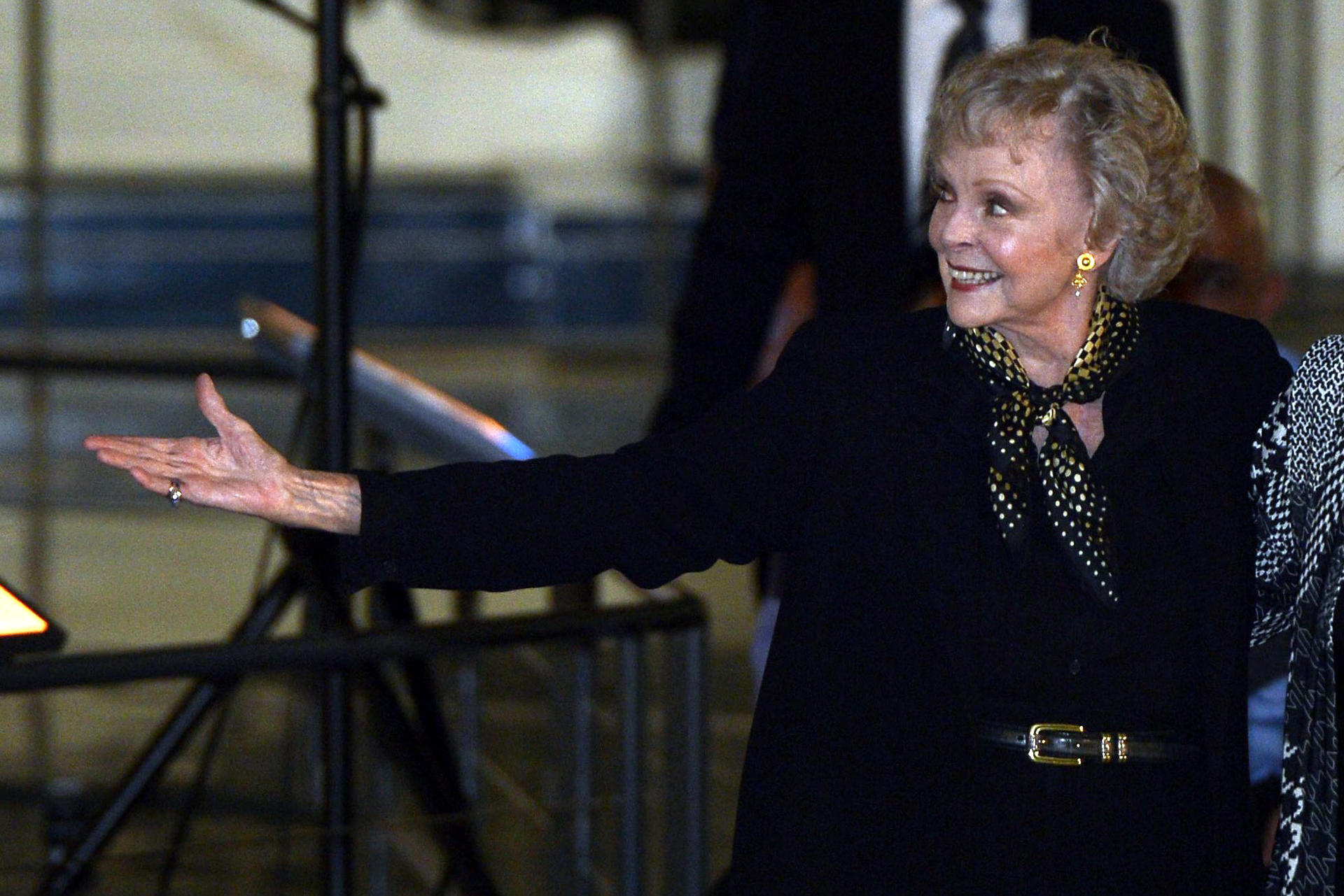 Muere a los 100 años June Lockhart, actriz de Lassie y Perdidos en el espacio