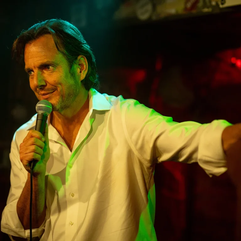 Bradley Cooper baja el telón del Festival de Nueva York con su comedia ‘Is this thing on?’