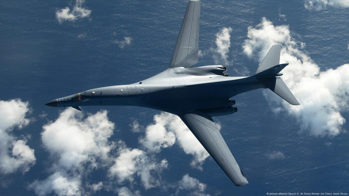 Trump niega el envío de bombarderos B-1 cerca de Venezuela