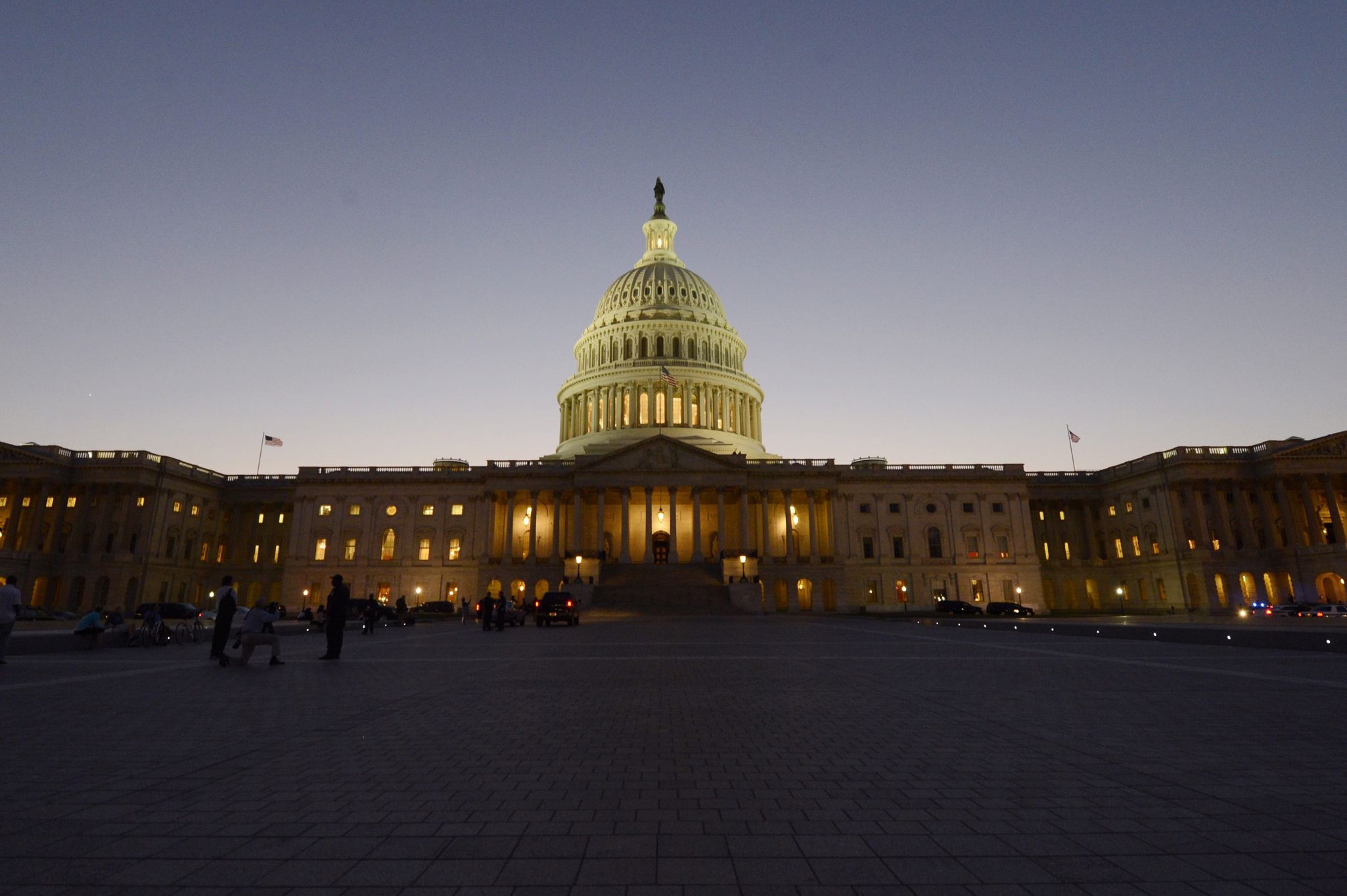 Senado de EEUU falla por onceava ocasión intento para terminar el cierre de Gobierno
