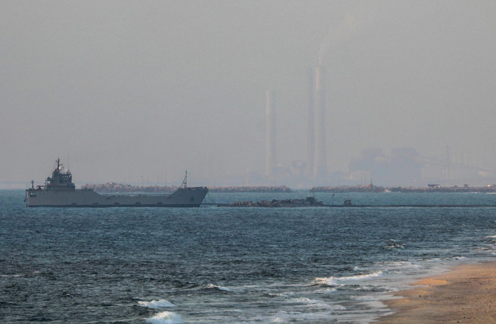 EEUU ataca otro barco en el Caribe y hay sobrevivientes