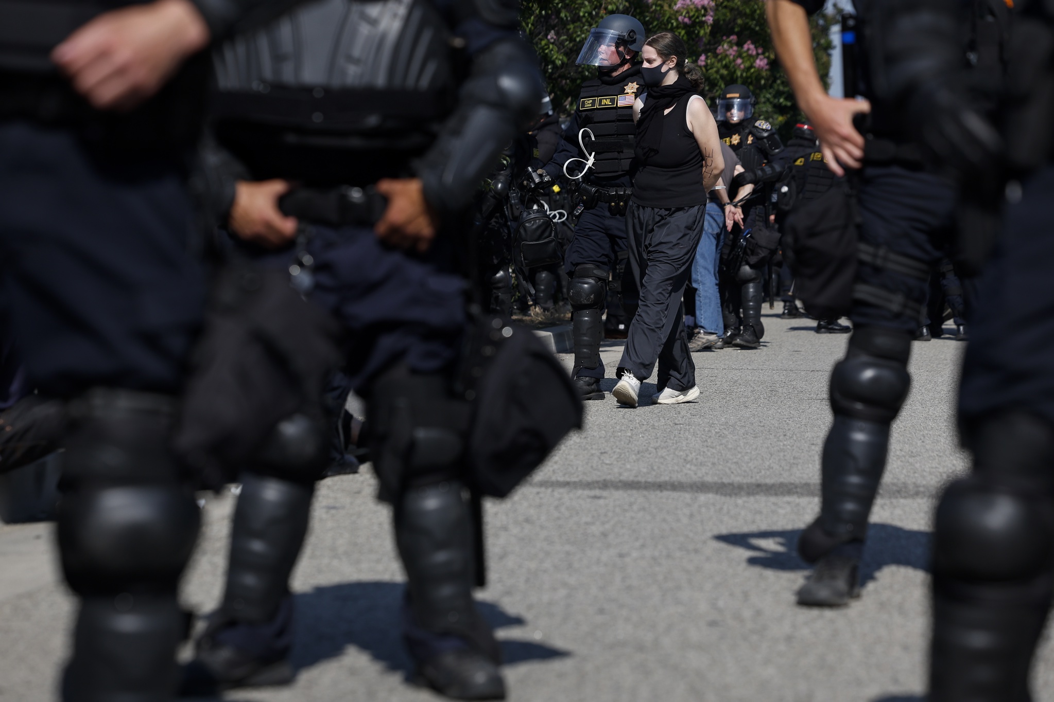 Los Ángeles considera declarar estado de emergencia debido a las redadas de ICE