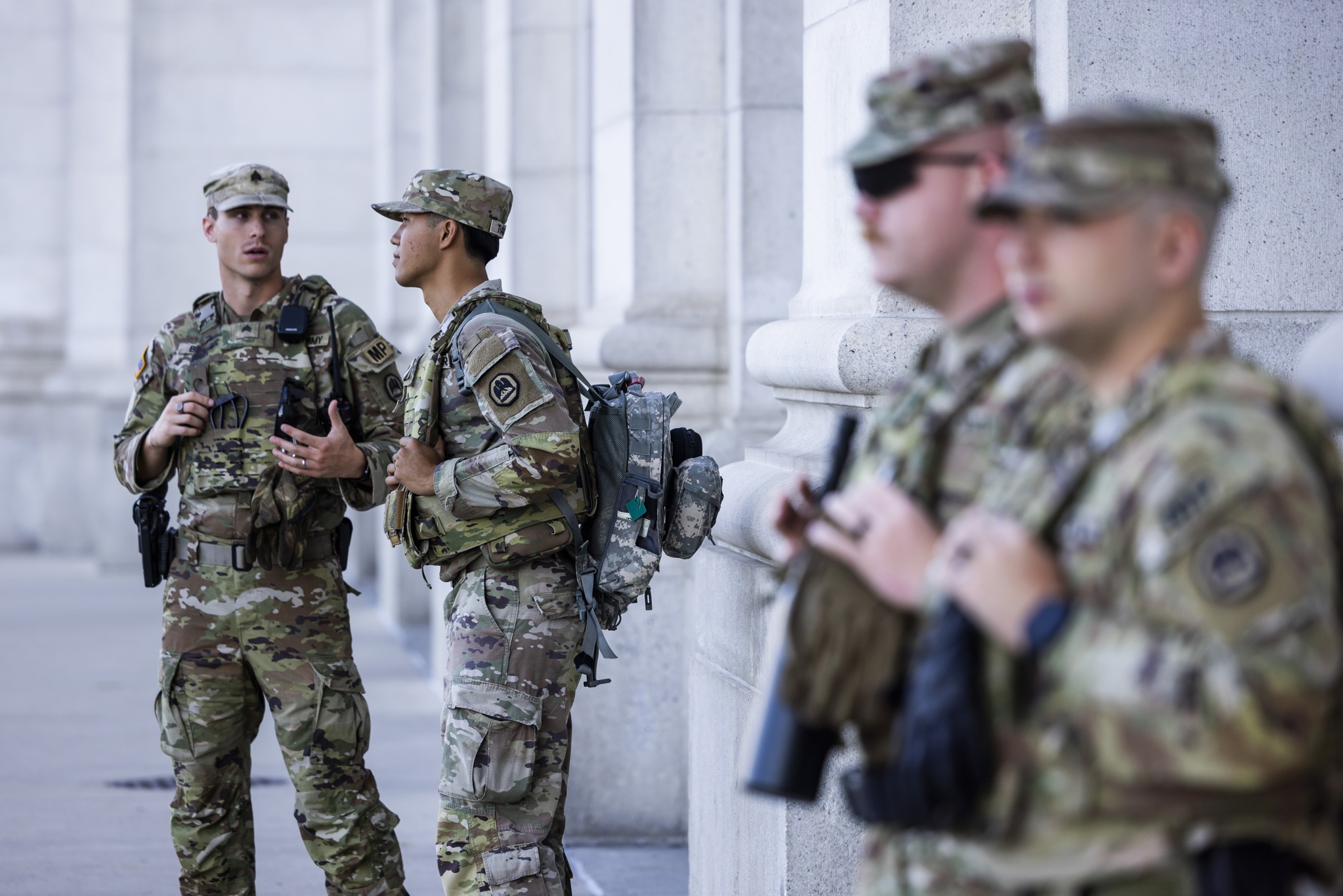Una juez de EEUU mantiene por el momento el despliegue de la Guardia Nacional en Chicago