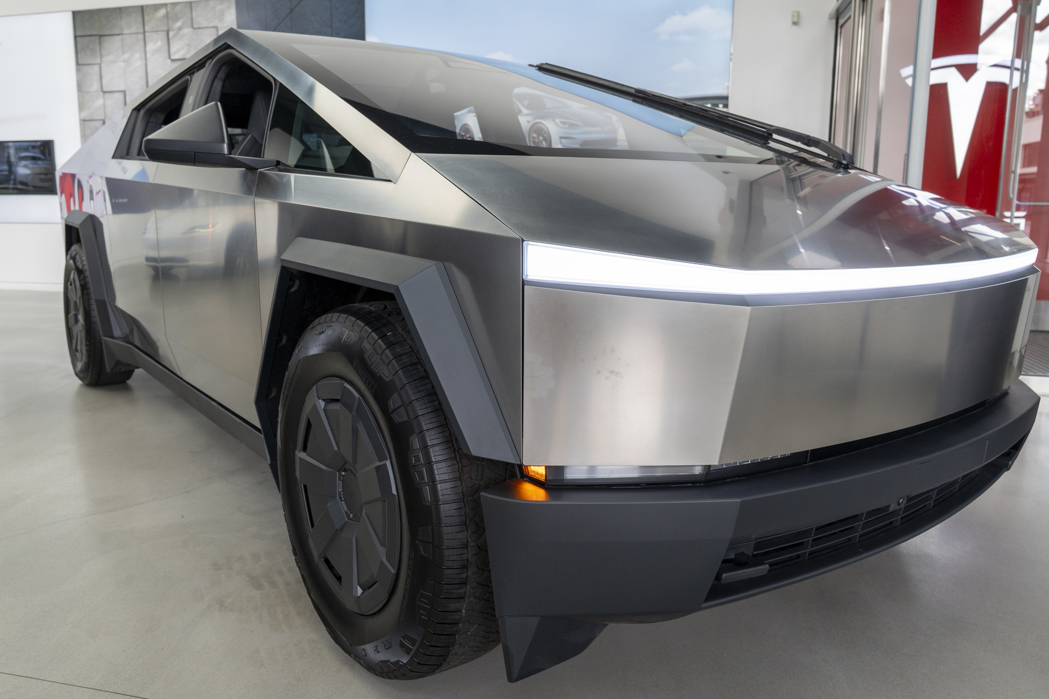 Los beneficios de Tesla caen un 37 % a 1.373 millones de dólares en el tercer trimestre