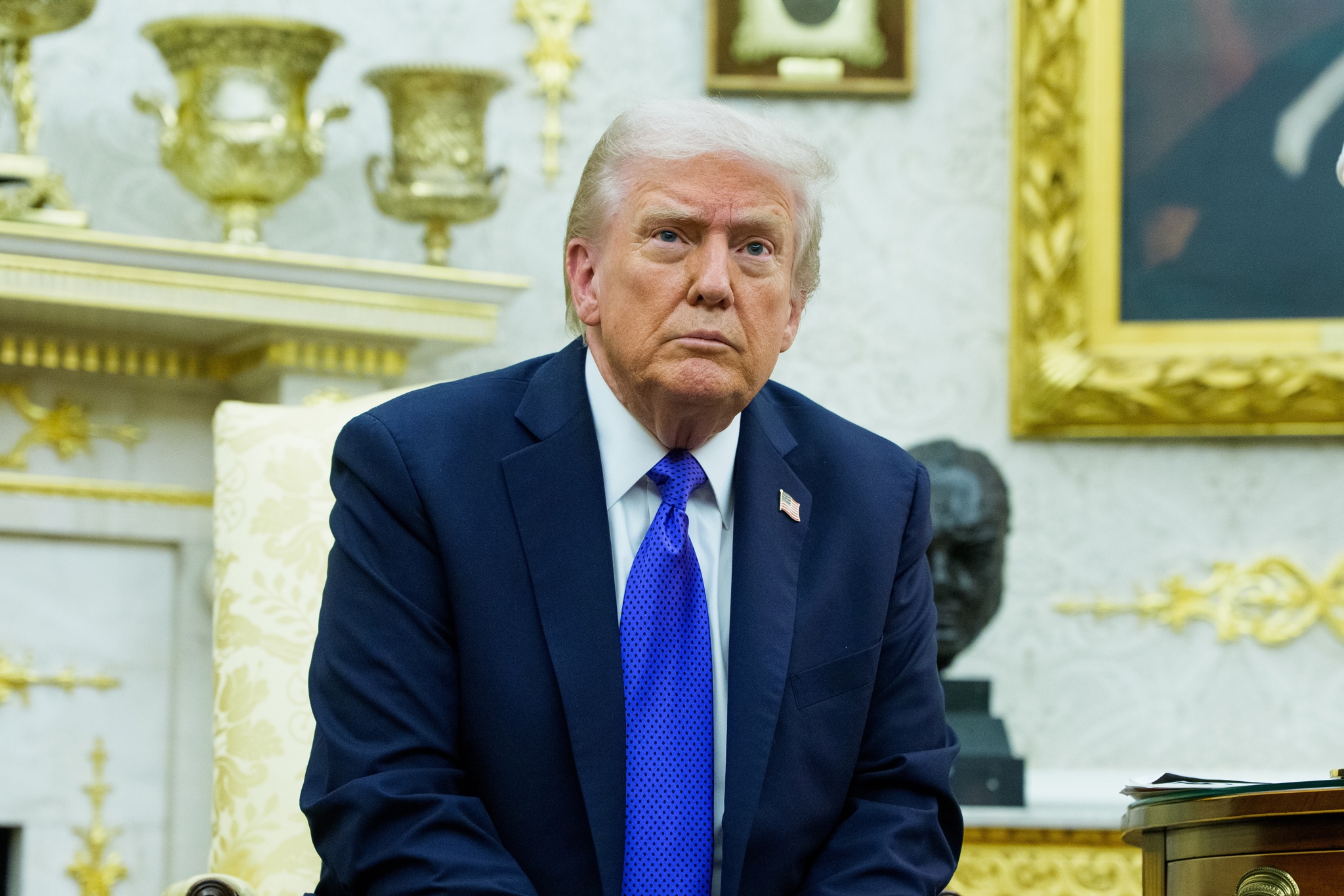 Trump busca restringir la atención médica específica para menores transgénero en EEUU