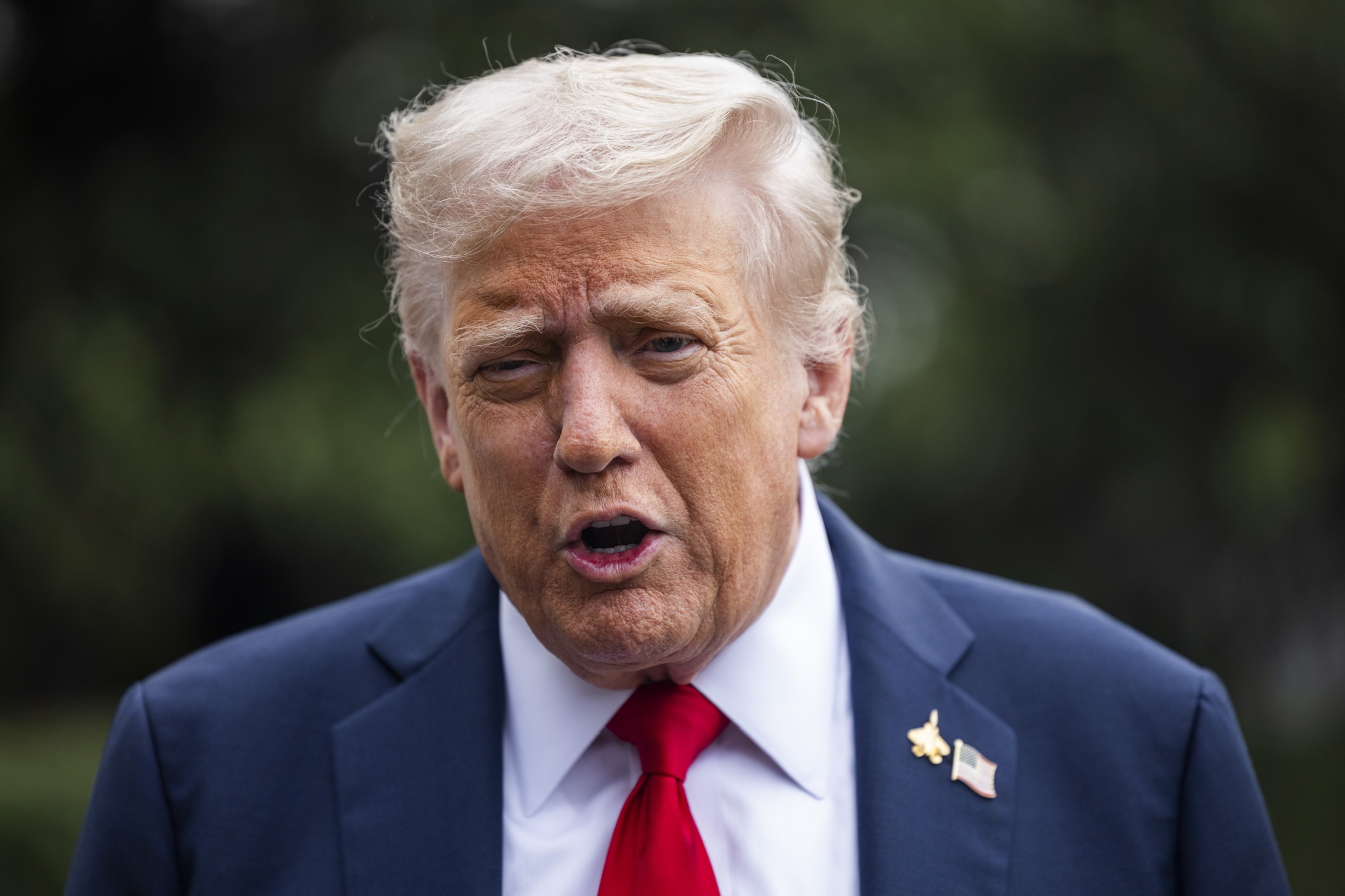 Trump insiste en presionar a China para que compre soja estadounidense