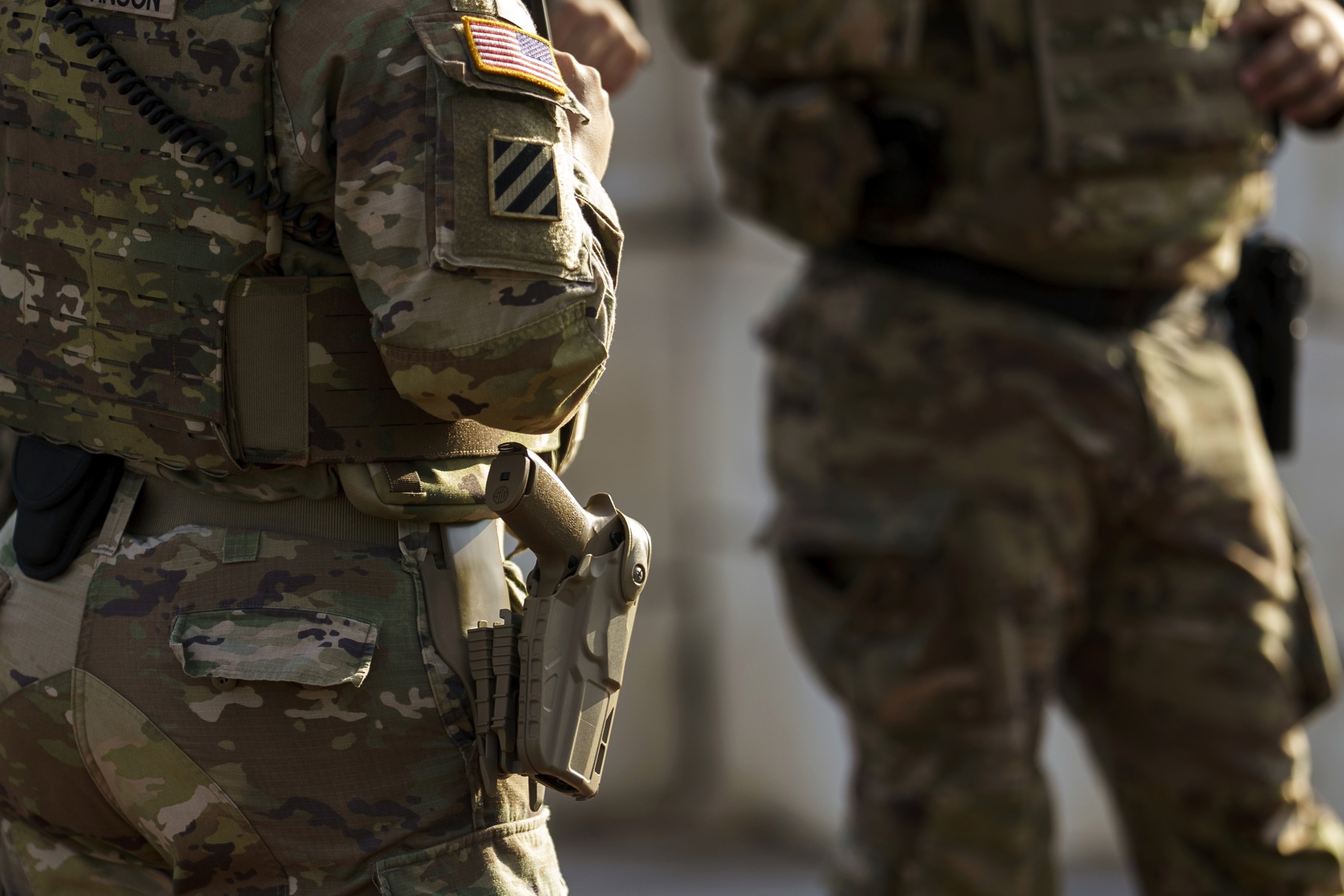 Una jueza extiende la orden que impide a Trump desplegar la Guardia Nacional en Portland