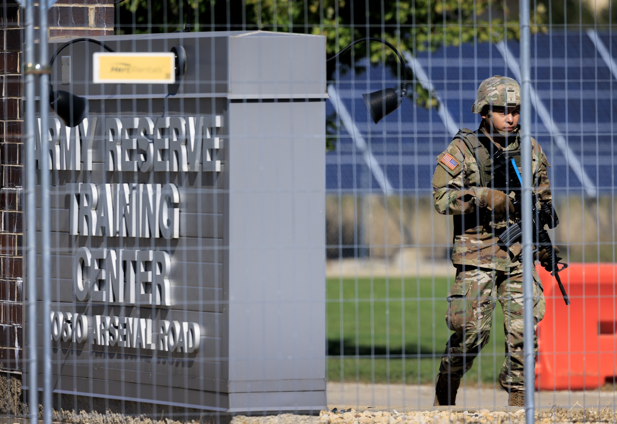 Una jueza federal de Chicago bloquea temporalmente el despliegue de la Guardia Nacional