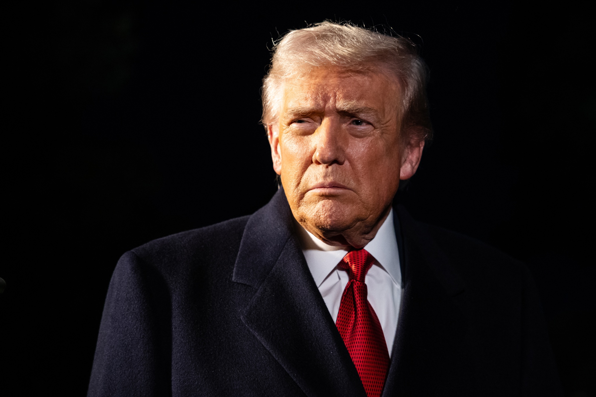 Canadá vuelve a emitir el anuncio de televisión que provocó la ira de Donald Trump