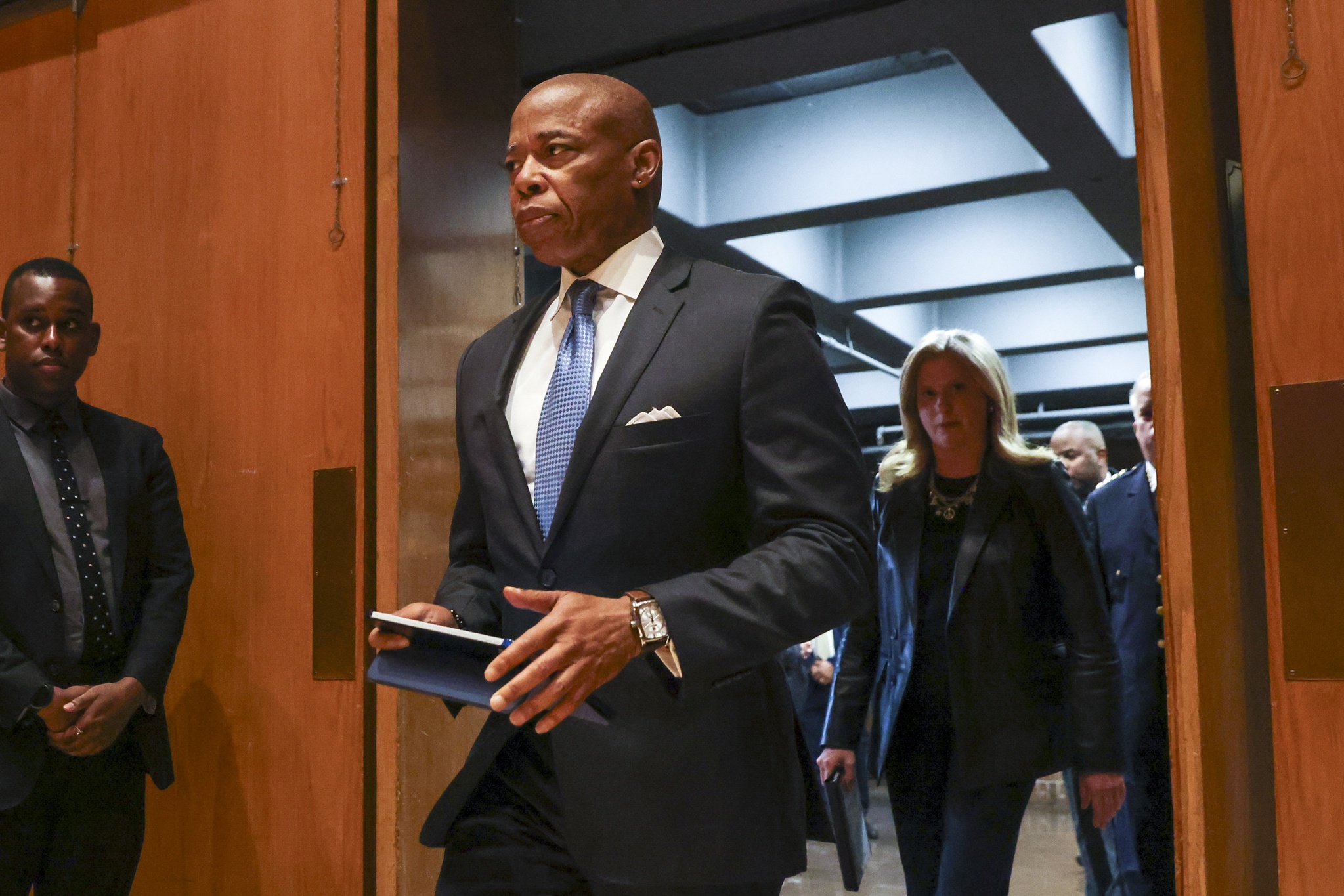 Nueva York instalará cerca de 9.000 asientos en paradas de autobuses en diez años