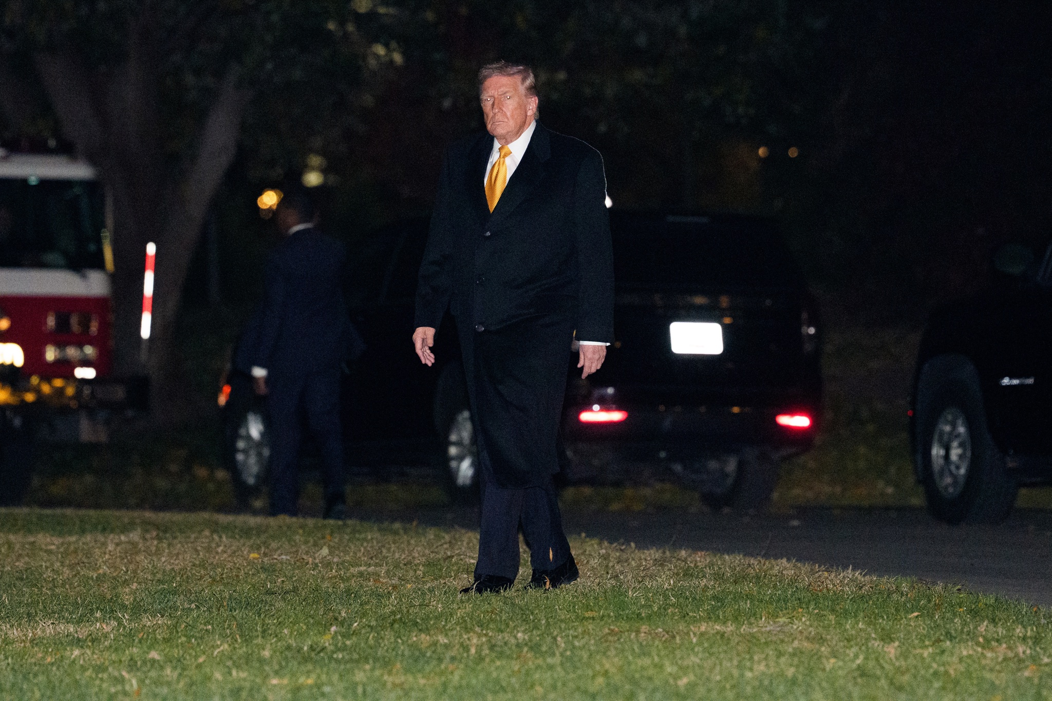 Trump propone redirigir el dinero de la cobertura Obamacare directamente a los ciudadanos