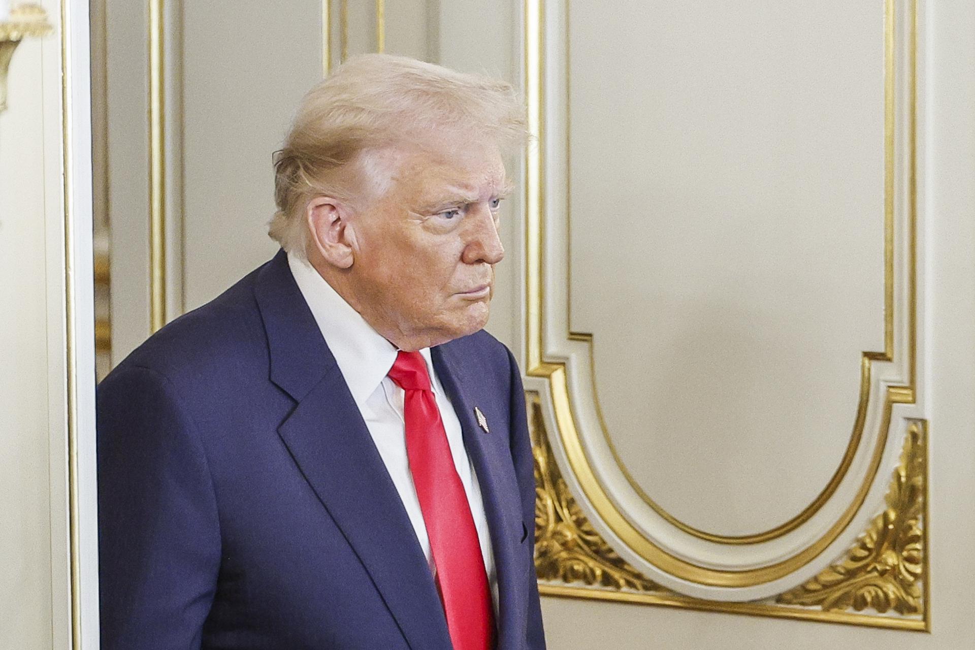 Trump dice que sería "catastrófico" que el Supremo anulara sus aranceles