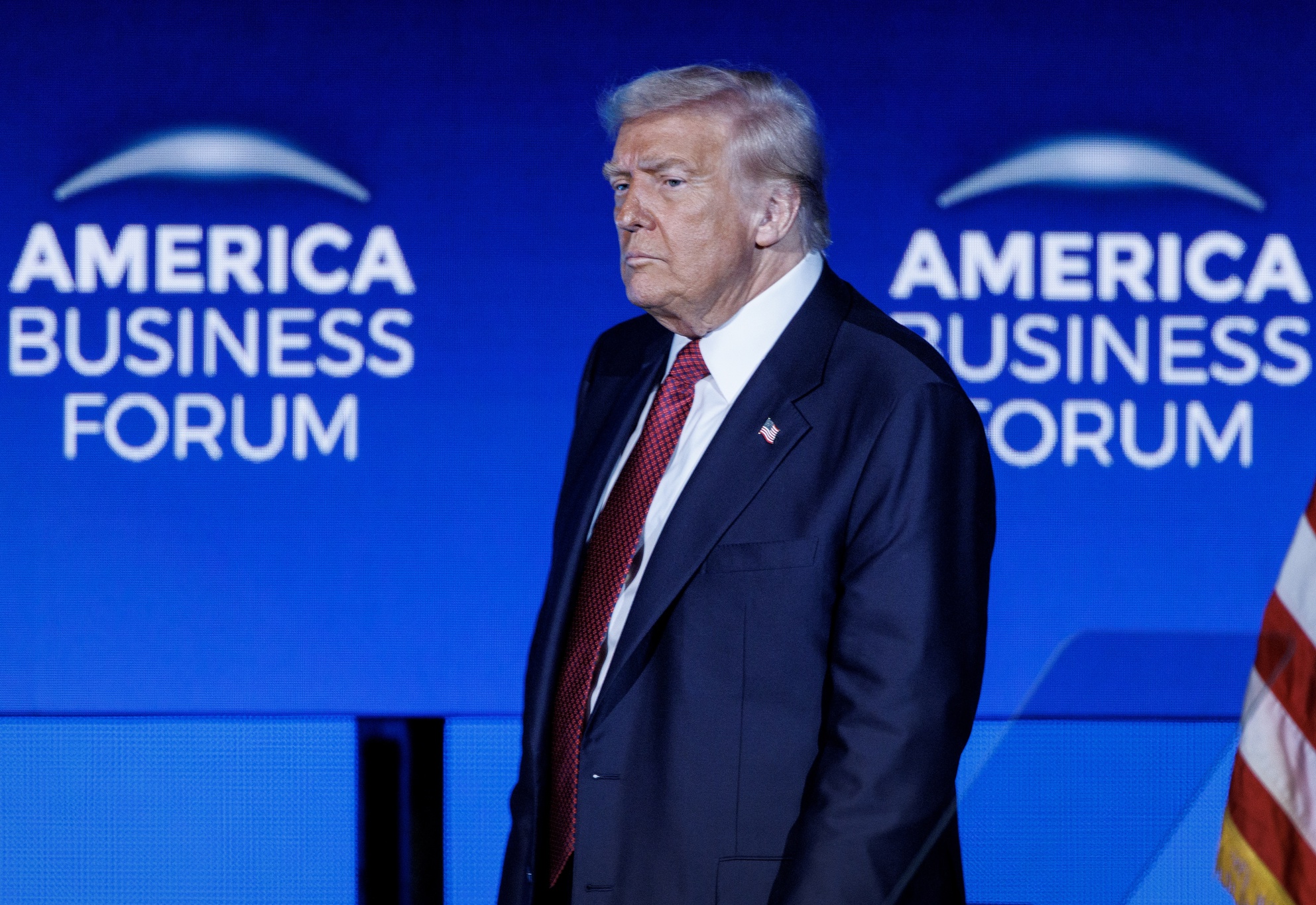 Trump reitera que pondrá a prueba armas nucleares en “igualdad de condiciones”