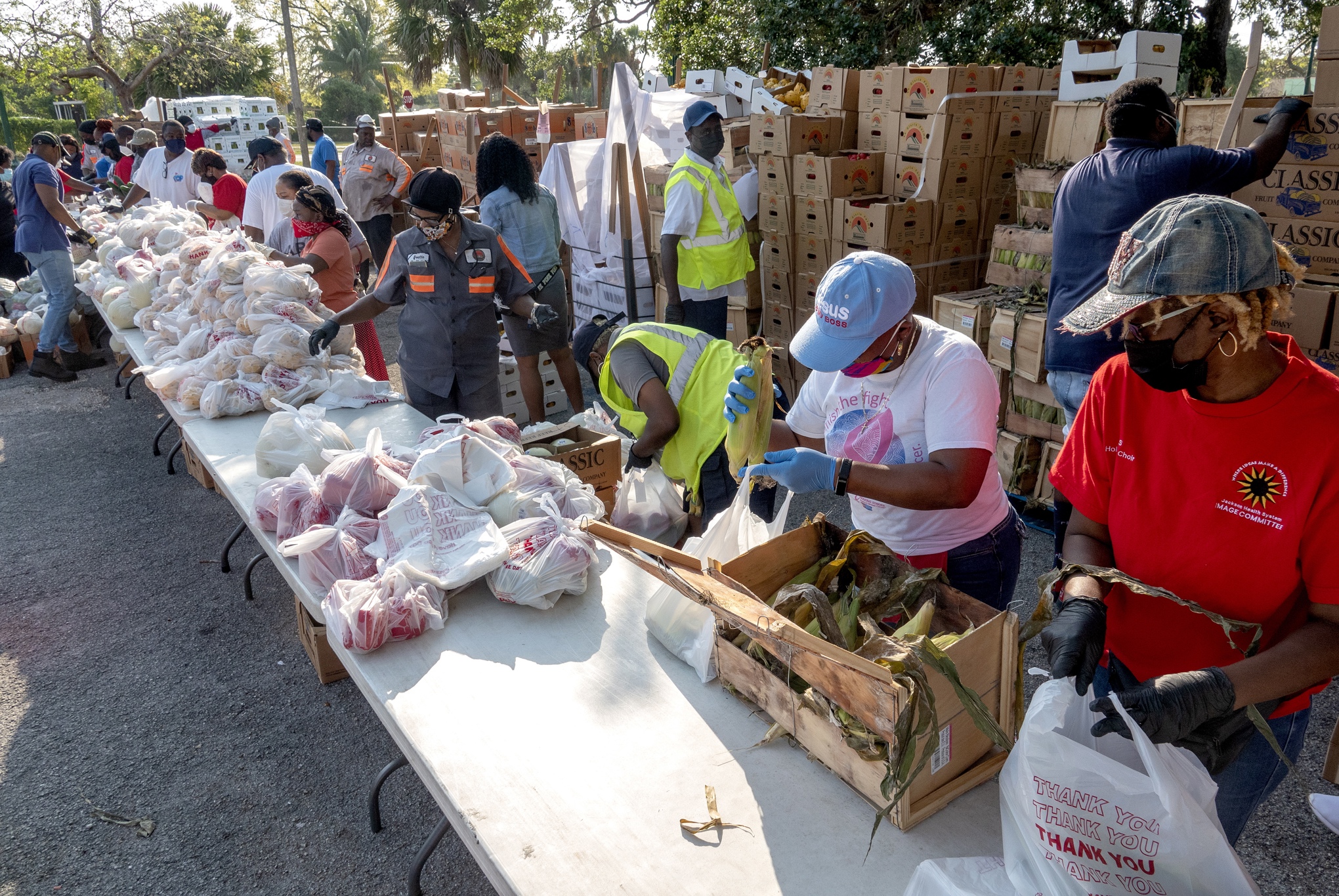 Banco de comida en Florida repartirá comida a empleados federales afectados por el cierre