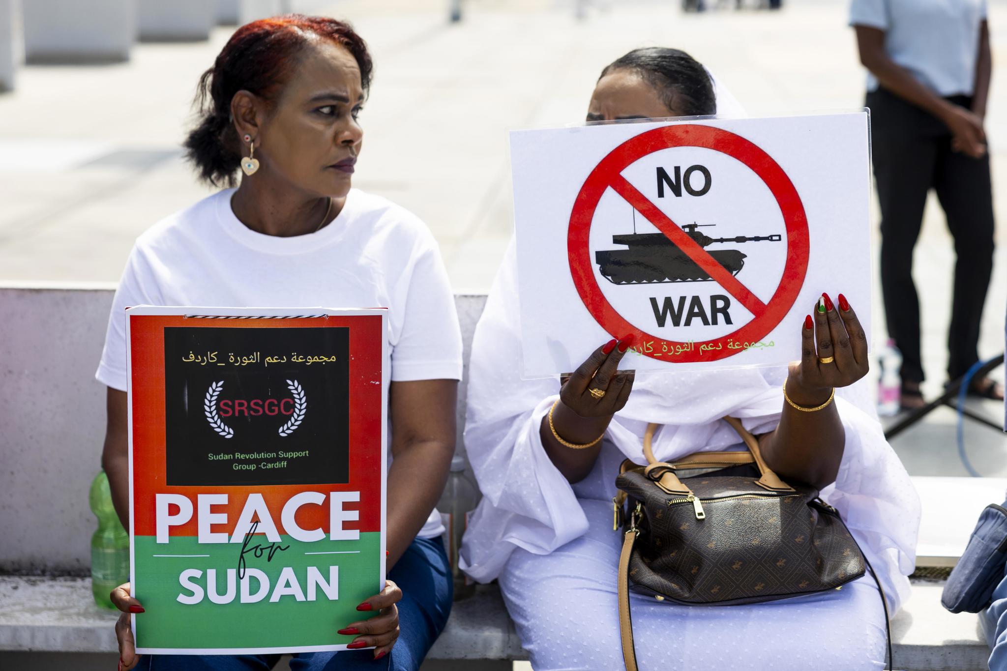 EE.UU. insta a un alto el fuego inmediato en Sudán ante crisis humanitaria