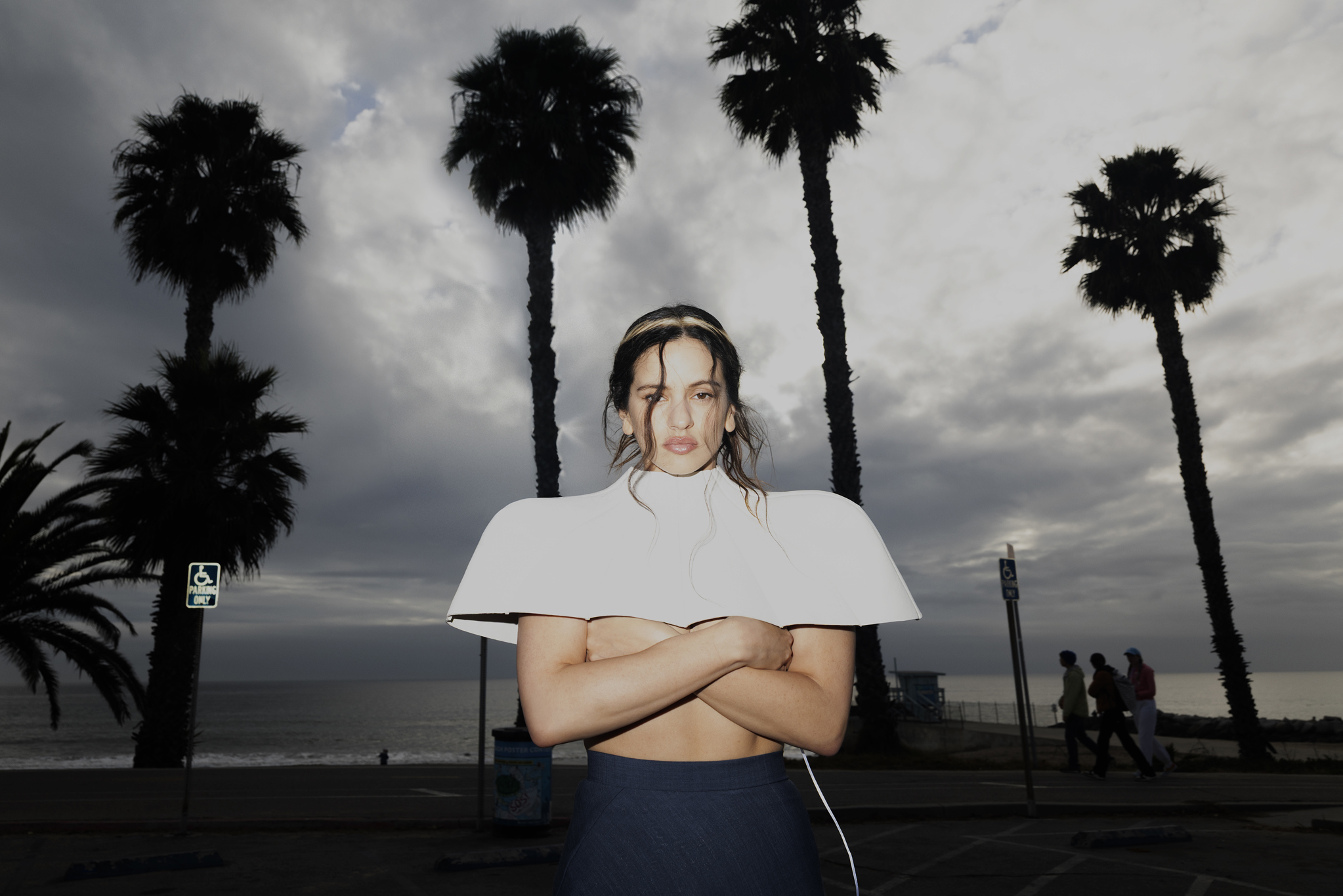 Rosalía celebra la “mística femenina” ante un mundo necesitado de “fe”