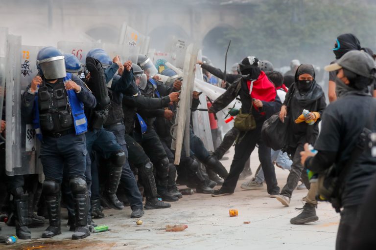 Un total de 336 policías han sido asesinados en México en lo que va de año, según una ONG