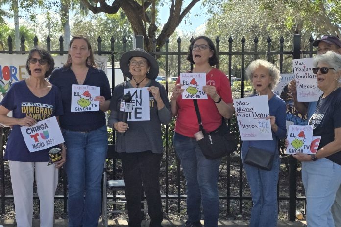 Telemundo y Univision dicen que la publicidad del ICE cumple con criterios para su emisión