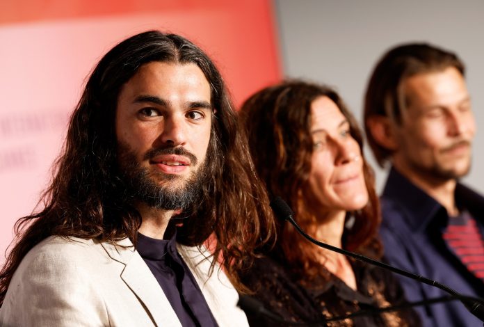 'Sirat' y 'The Secret Agent', nominadas a mejor película extranjera en los Globos de Oro