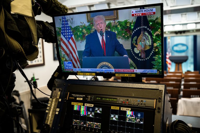 Trump promete reformas sanitarias y de vivienda asequible en su discurso a la nación