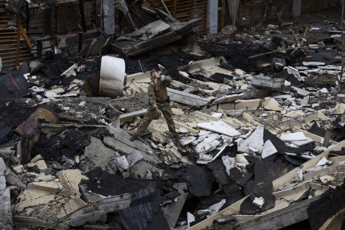 Víctimas ucranianas demandan a empresas de EEUU por exportar tecnología para armas rusas