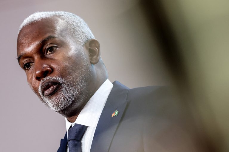 Nigeria confirma que atacó junto a EE.UU. al Estado Islámico en el noroeste del país