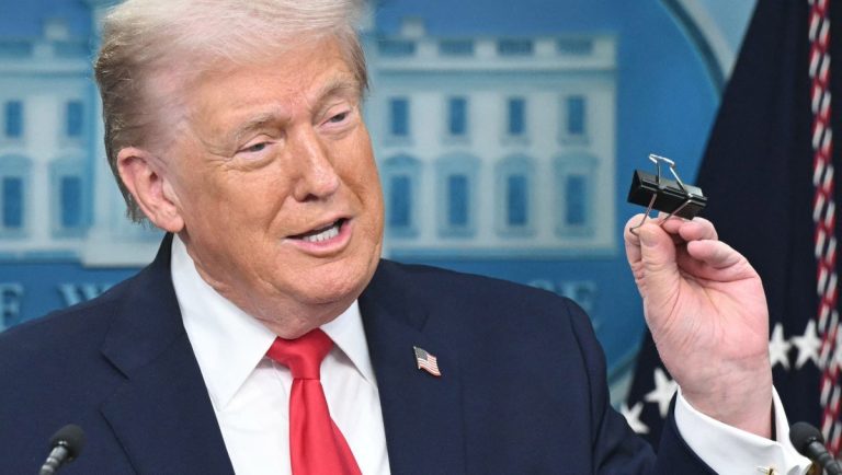 Trump bromea con ponerle su nombre al golfo de México: “Aún estamos a tiempo”