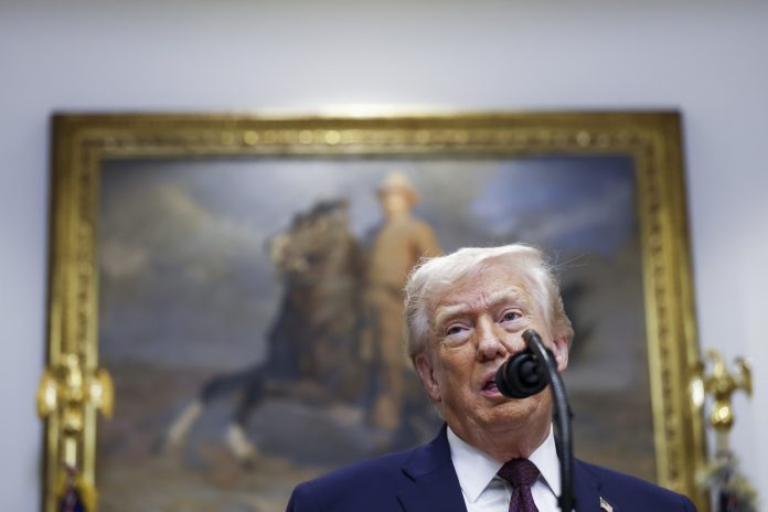 Trump anuncia que Estados Unidos gobernará Venezuela hasta que haya una transición