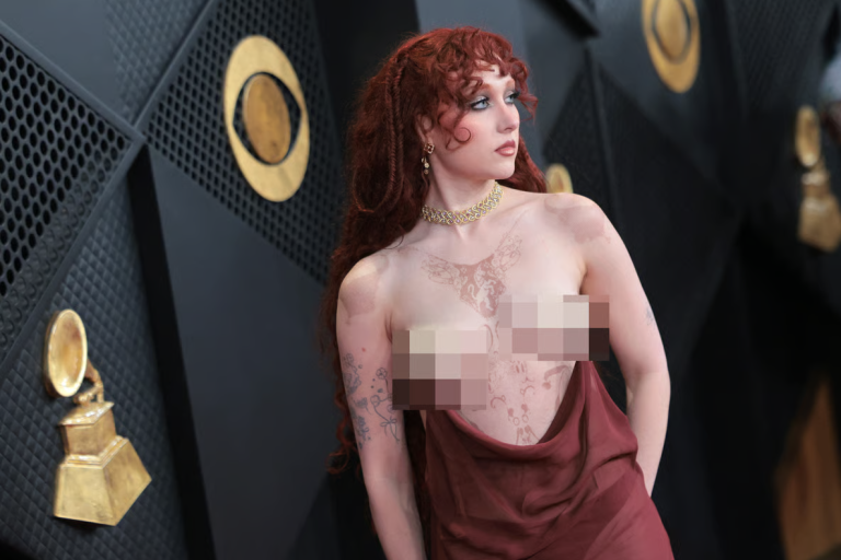 Chappell Roan, Bad Bunny y otros mostraron que el mal gusto tuvo una buena noche en los Grammy