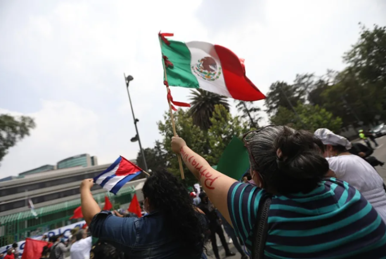 México debe asumir «iniciativa diplomática» entre EE.UU. y Cuba, urge exembajadora