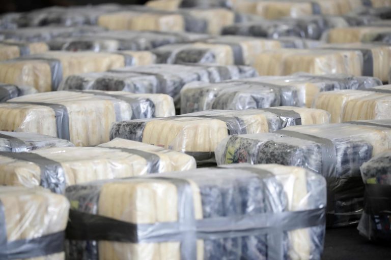Ataques de EE.UU. a lanchas no han disminuido el flujo de drogas, según evaluación oficial