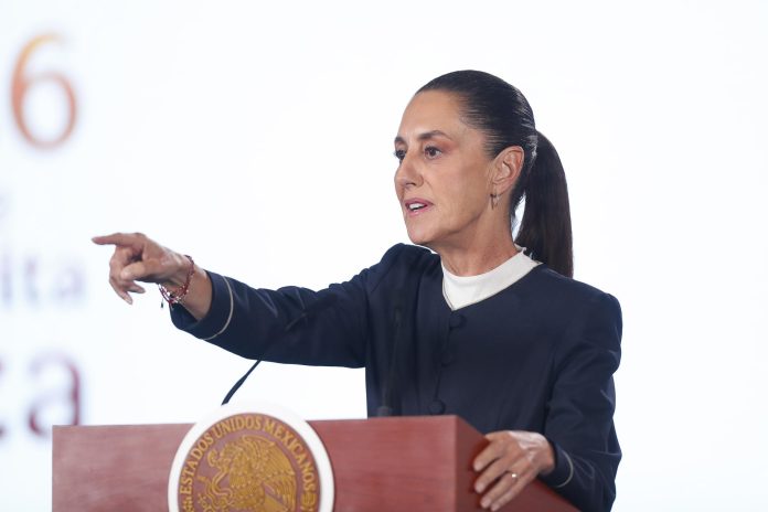 México propone que aspirantes a Presidencia y gobernadores renuncien a doble nacionalidad